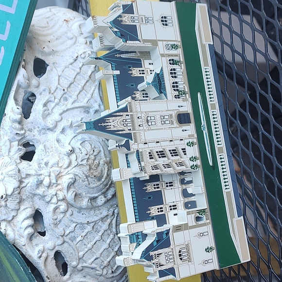 Biltmore House/wooden - Picture 3 of 10